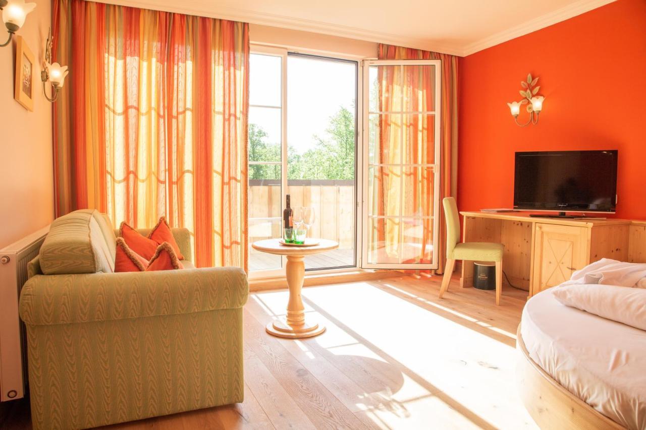 Hotel Foersterhof Lebe Pur, Geniesse Den Tag Saint Wolfgang Esterno foto